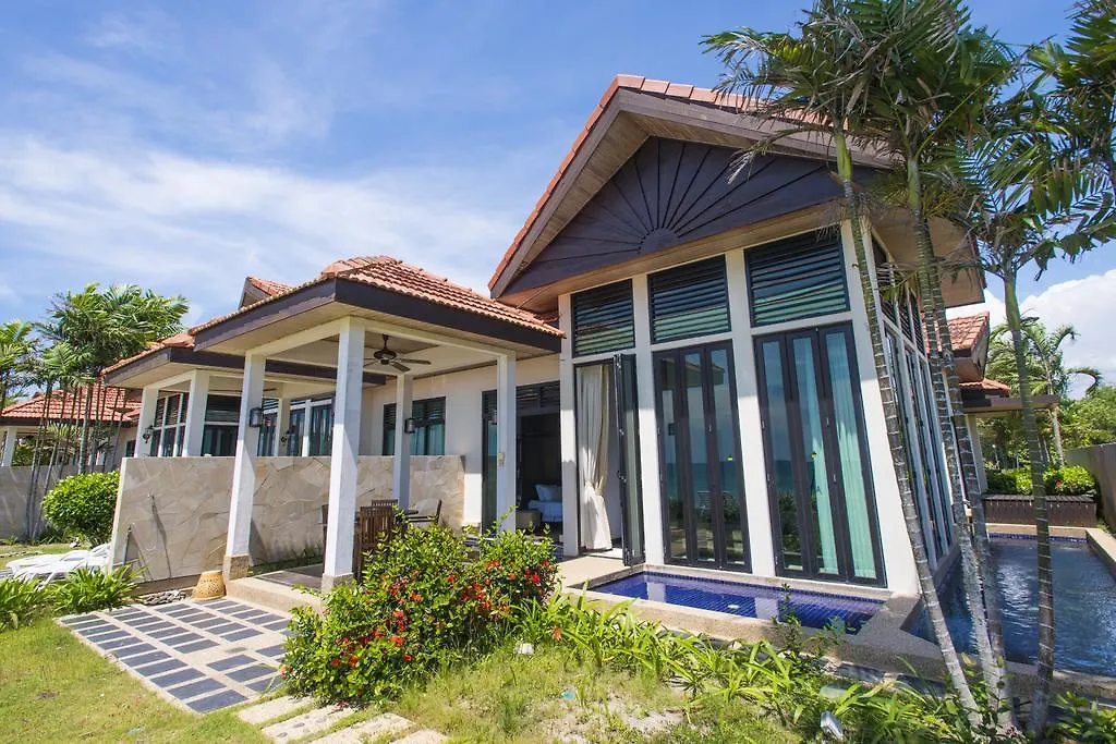 Sabah Beach Villas & Suites Kota Kinabalu 3*,  Malesia