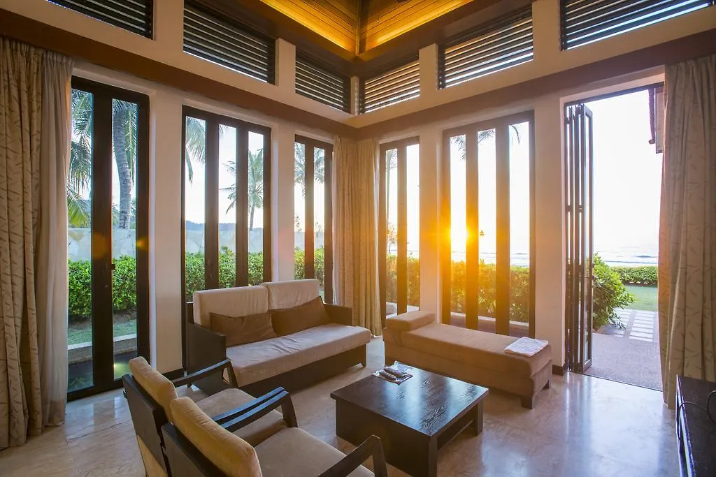 Sabah Beach Villas & Suites Kota Kinabalu Malesia