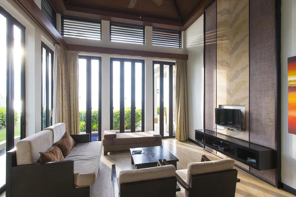 Resort Sabah Beach Villas & Suites Kota Kinabalu