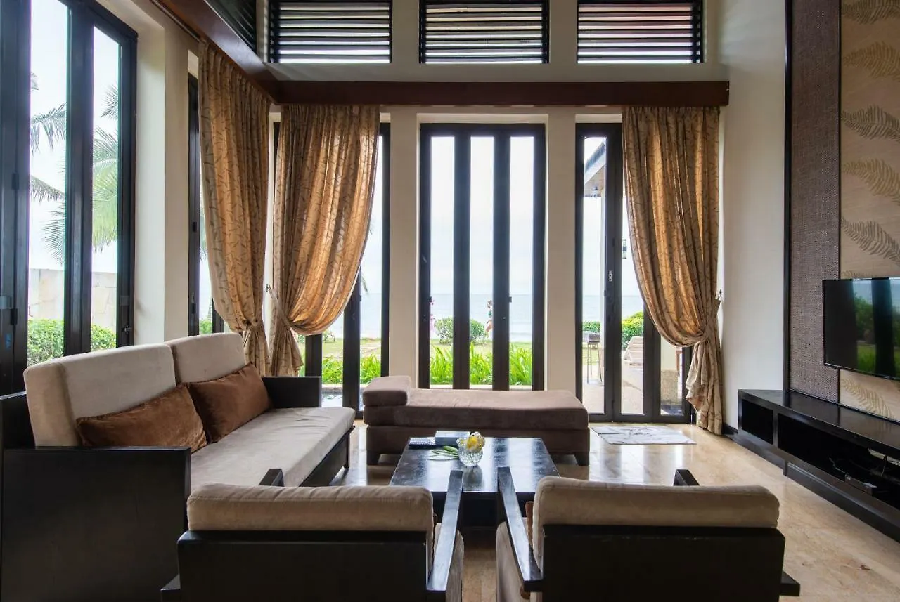 Sabah Beach Villas & Suites Kota Kinabalu Malesia