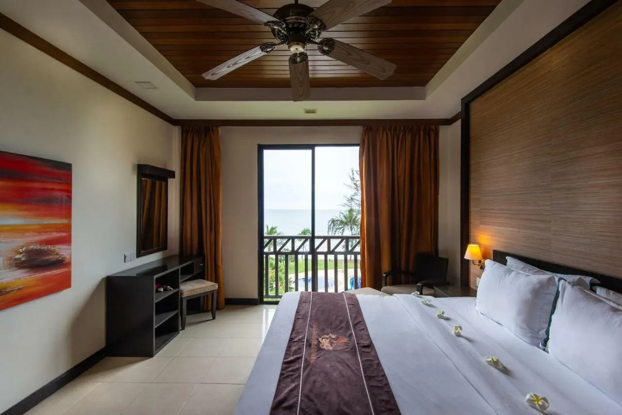 Sabah Beach Villas & Suites Kota Kinabalu
